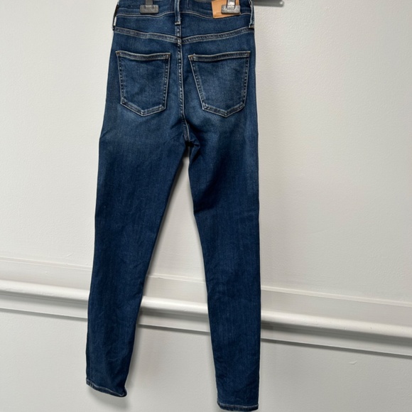 CITIZENS OF HUMANITY medium blue jeans rocket ankle SZ 24 women’s - Picture 3 of 9